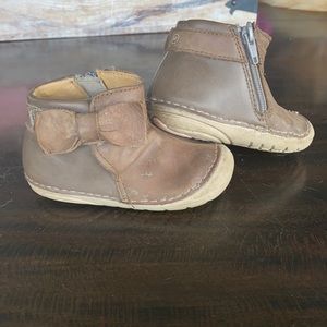 Stride rite booties toddler